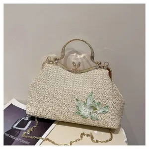 Straw Woven Handbag Metal Clasp Chain Shoulder Bag Floral Embroidered Crossbody Bag