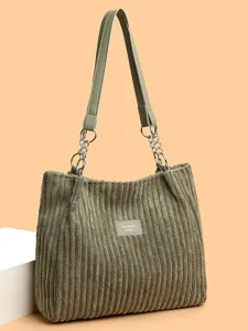 Sac cabas en velours côtelé vert avec anses chaînes, grand sac bandoulière décontracté pour femme.