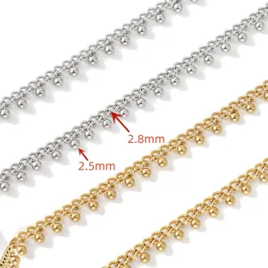 Stainless steel beaded chain detail view showing 2.5mm and 2.8mm sizes in gold and silver.