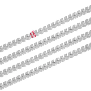 Stainless steel arrow chain detail view showing 6mm width and neat arrangement pattern.