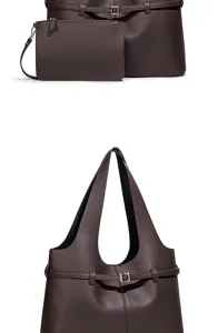 Elegante donkerbruine lederen shopper tas set met bijpassend etui en riemdetail.