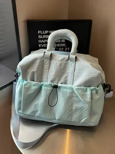Große Kapazität Reisetasche Erweiterbare Sporttasche Für Damen Herren Wasserdichtes Nylon Reise Seesack Mit Trolley Hülle Trocken Nass Trennung Weekender Tasche