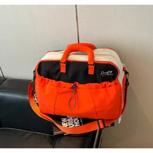 Farbblock Reise-Sporttasche, große Kapazität, leichtes Fitness-Wochenendtasche für Damen.