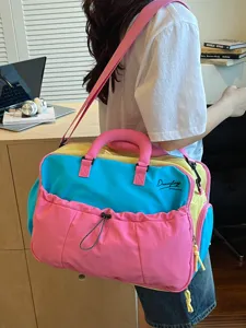 Bequeme Farbblock Sporttasche, große Reisetasche für Damen, Freizeittasche mit Fächern.