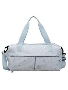 Hellblaue Reise-Sporttasche mit Sternenmuster, große Fitness-Tasche für Damen ideal.