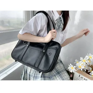 Sac bandoulière classique en cuir PU noir style JK pour les étudiants et la vie quotidienne.