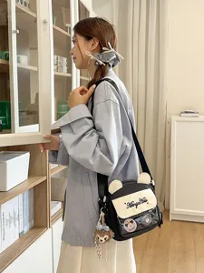 Vue détail sac ita anime japonais mignon, fenêtre transparente sac bandoulière étudiant style.