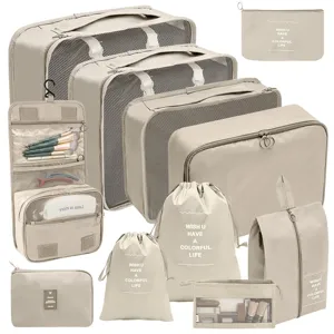 Set de 11 bolsas organizadoras de viaje, cubos de embalaje beige para ropa y zapatos.