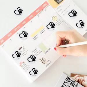 Zwarte en witte hart pootafdruk stickers rol perfect voor planner kalender en cadeaus.