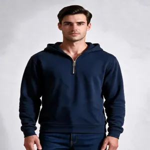 Vista dettagliata della felpa con cappuccio e mezza zip da uomo in pile blu scuro caldo.