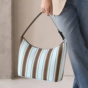 Stylish striped oxford cloth bento bag, casual curved tote lunch bag for daily office use.