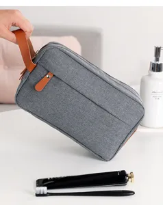 Grey cationic oxford cloth men toiletry bag detail, large capacity travel storage organizer.