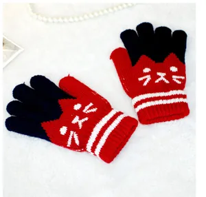 Kids winter warm split finger knit gloves featuring cute cat face pattern and striped cuffs.