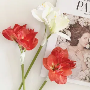 Fiori di amaryllis artificiali in seta composizione floreale matrimonio decorazione realistica