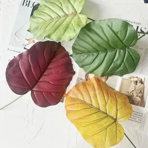 High-end artificial heart-shaped leaves for home decor, floral arrangements and greenery.