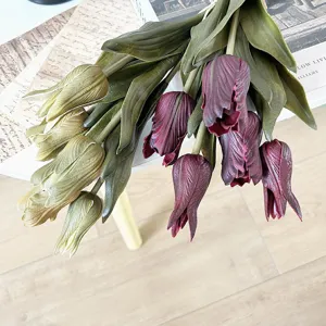 Bouquet di tulipani artificiali rétro autunnali, fiori di seta per decorazione casa.