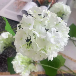 Artificial single hydrangea flower stem with leaves for wedding bridal bouquet decor