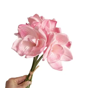 Bouquet di fiori artificiali in PU rosa decorazione casa supporto fotografico fiori finti