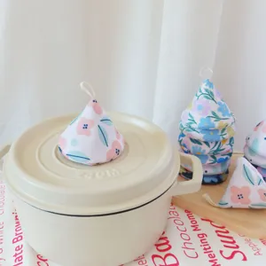 Floral cotton linen anti-scald pot lid cap heat resistant triangular handle cover