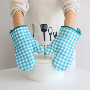 Thickened Kitchen Insulation Gloves Blue Plaid Heat Resistant Oven Mitts For Baking Microwave Cooking Modern Minimalist Style