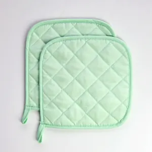 Lot de maniques matelassées en coton, carrés vert menthe pour cuisine avec boucle de suspension.