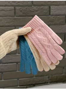 Winter adult warm knit gloves, soft wool outdoor cold-proof solid color detail view.