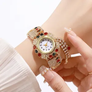 Orologio da polso donna in lega di lusso con strass completi e nappe pendenti creative.