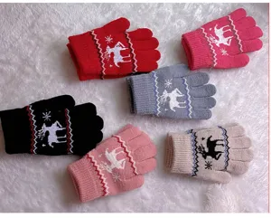 Kids winter warm knitted gloves featuring cute deer and snowflake patterns for cold weather.