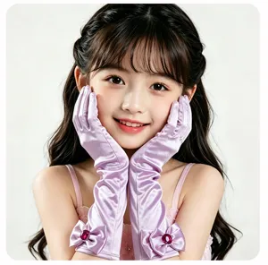 Gants de princesse en satin violet pour enfants avec nœud et gemme, parfaits pour spectacle.