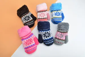 Kinder Winter warme dicke Plüschbündchen Strickhandschuhe mit niedlichen Schneeflocken.