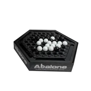 Abalone Brettspiel hexagonales Strategie Logikspiel mit schwarzen und weißen Murmeln Spiel