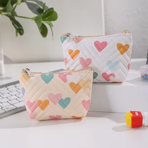 Cute quilted leather coin purse with colorful heart pattern, mini portable card storage bag.