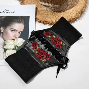 Elegante cintura corsetto nera in pelle vintage con ricamo di rose rosse da donna.