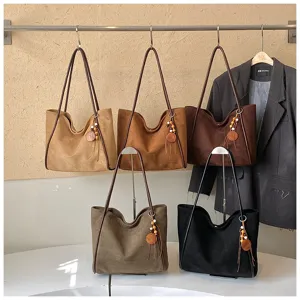 Casual large capacity tote bag women vintage commuter shoulder bag chic retro style handbag