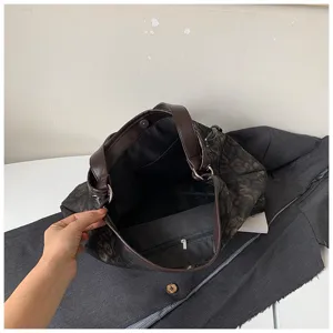 Vrouwen grote capaciteit schoudertas retro luipaardprint casual hobo tas herfst nieuw