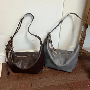 Vintage Women PU Leather Shoulder Bag Retro Hobo Tote Bag Large Capacity Casual Crossbody Bag Solid Color Daily Purse