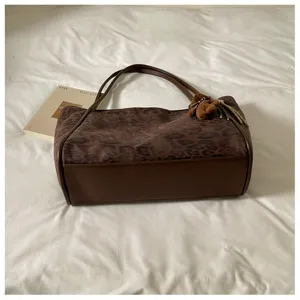 Vintage brown leopard print shoulder bag casual large capacity tote bag for women stylish autumn new