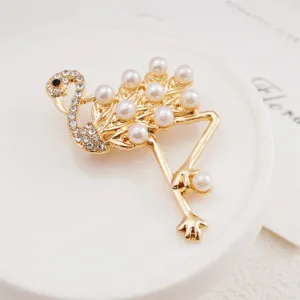 Καρφίτσα φλαμίνγκο με μαργαριτάρια και στραστς χρυσόθεμη μόδα παλτό κοσμήματα αξεσουάρ