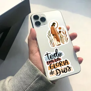 Detailansicht von inspirierenden Bibelvers und Jesus wasserdichten Stickern auf Handyhülle.