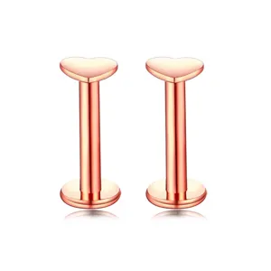 Piercing labret cuore oro rosa in acciaio inossidabile gioiello corpo vista dettaglio retro piatto.