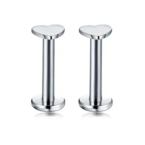Piercing labret cuore in acciaio inossidabile per orecchio cartilagine tragus helix labbro.