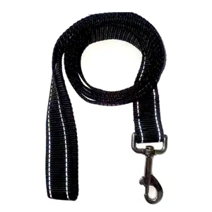 Durable black pet dog leash with reflective stitching and sturdy metal hook detail.
