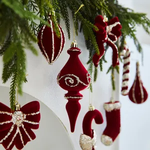 Burgundrote Samt Christbaumschmuck Set, elegante rote Schleife und Zapfen Kugeln Deko