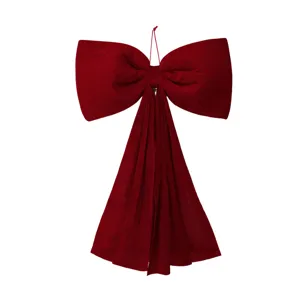 Grand nœud suspendu en velours rouge pour décoration de sapin de Noël et fenêtre.