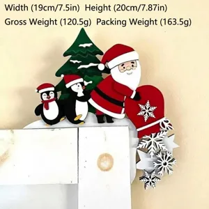 Decoración de esquina de marco de puerta de madera navideña con Papá Noel y pingüinos.
