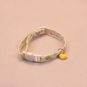 Cute cat collar with heart pattern adjustable safety buckle and bell for small pets detail view.