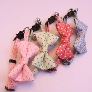 Cute plaid pet collar with bow tie, adjustable dog cat neck strap with bell, 4 colors.
