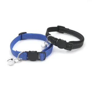 Reflective cat collar with bell and safety buckle, nylon pet neck strap for kittens puppies.