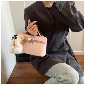 Chic borsa a mano vanity in pelle rosa da donna, elegante borsa a tracolla con ciondolo grazioso.