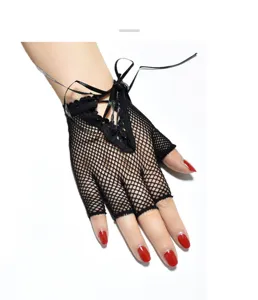 Guanti a rete neri senza dita con delicato dettaglio di allacciatura a nastro, stile punk.